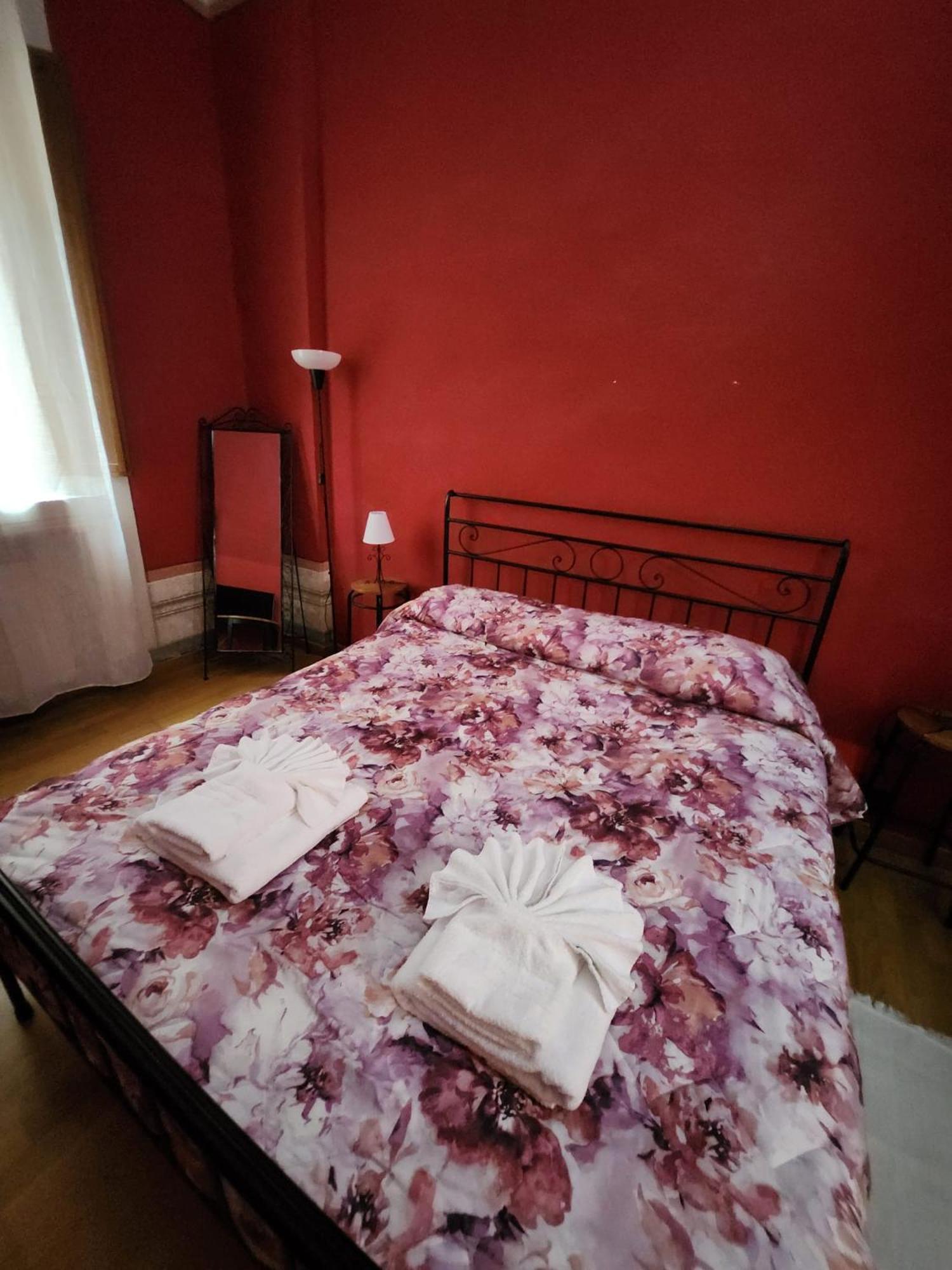 Il Nido Dell'Aquila By Francigenaapartments 锡耶纳 外观 照片